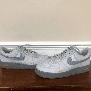 Nike Air Force 1 Low Wolf GrayKumquat men’s size 11
